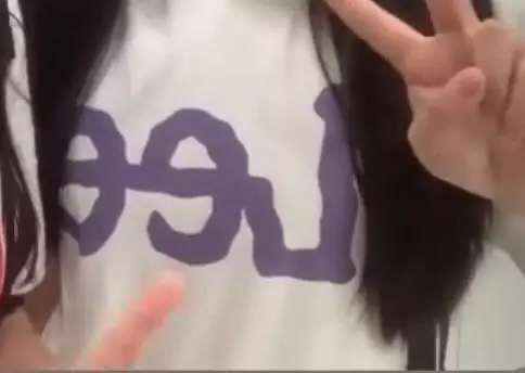 예뻐요예ㅇ뻐ㅓ요 구매 하실 때 평소 반팔 사이즈 보다 한 사이즈 작게 구매하시는게 좋