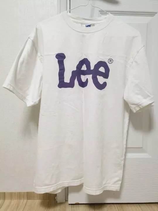 재질도 좋고 핏이 맘에듭니다 자주입어질꺼같아요