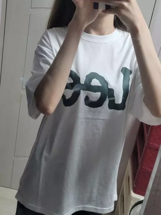 어떤 하의든 찰떡으로 무난하게 예쁘게 잘 어울릴것같아욤 ~!