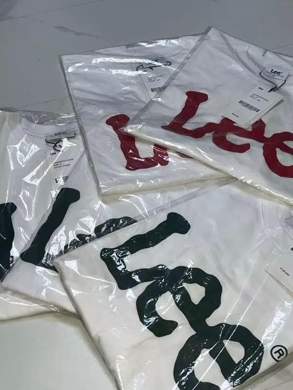 가성비도 좋고 재질도 좋아서 여름에 자주 입었습니다