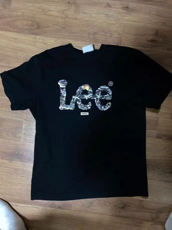 프린팅도 너무너문 예쁘고 핏도 예뻐서 너무너무 좋아요