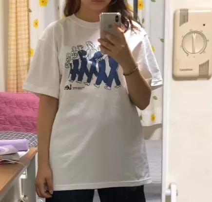 디자인이 예뻐욧 청바지나 청치마에 코디하면 젛을듯