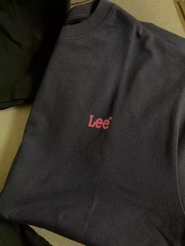 너무 맘에 들고 색감도 진네이비라서데일리템으로 딱이에요!