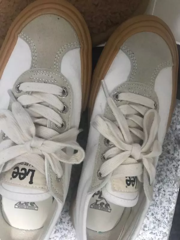 디자인은 너무 예쁜데 발이 길어보여요 확실히 남자분이 신으면 좋을 것 같아요!