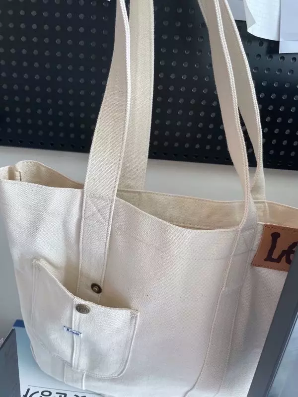 좋은것 같습니다!가볍게 들고댕기기 아주 좋은것 같아요