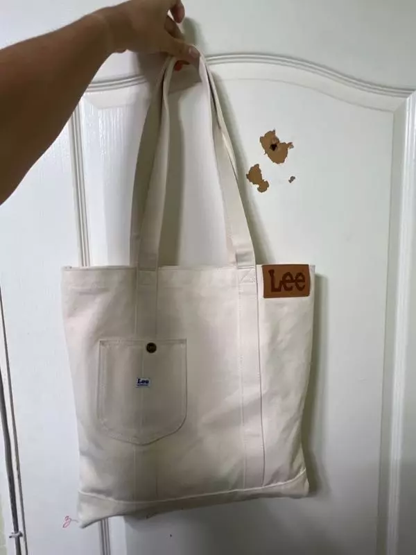 여름에 에코백들고 사진찍으면 너무 예뻐요~값어치 하네요ㅎㅎ