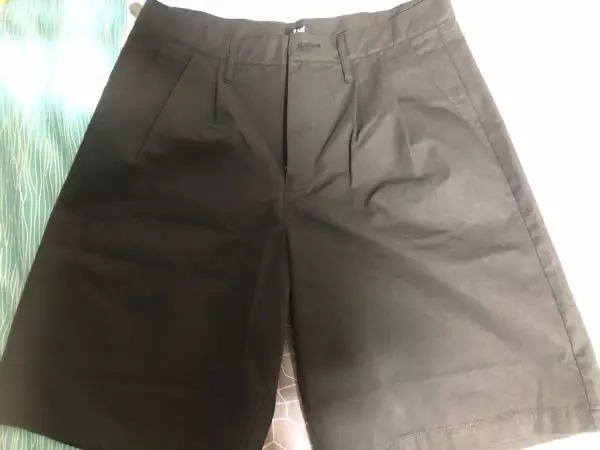 버뮤다 팬츠 구매하고 싶어서 찾다가 세일로 저렴하게 구매했습니다 다 마음에 들지만 