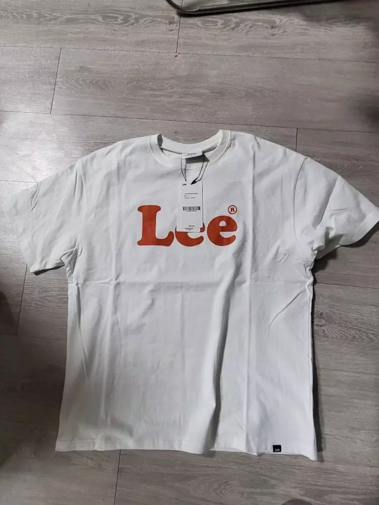 너무 좋아요 핏 저에게 딱 맞아요앞으로 lee 자주 이용 해야겠어요