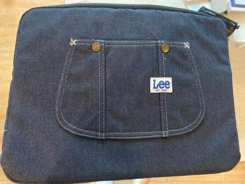 생각보다 너무 귀엽도 튼튼해요!! 완전 강추합니다 짱 이뻐용