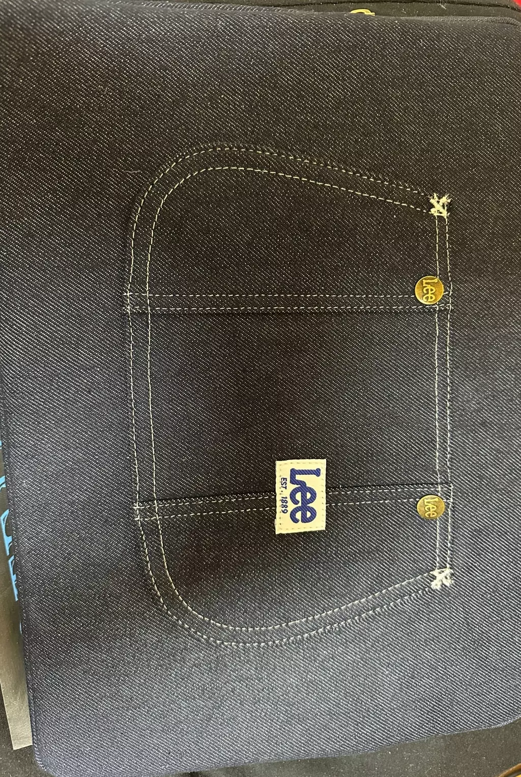 이뻐요 근데 패드보단 마니커요 그래도 좋아요 좋네요