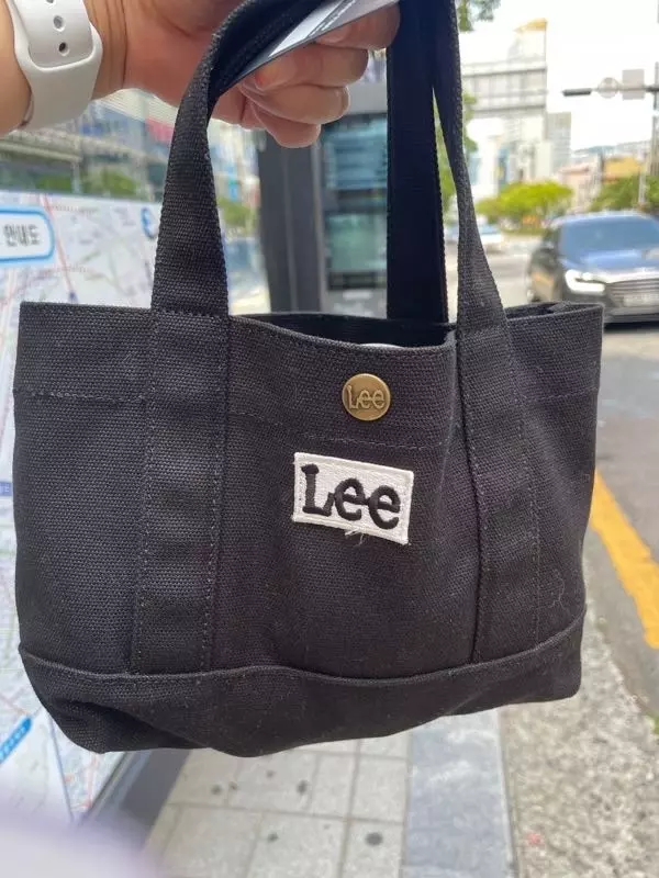 데일리로도 포인트로도 너무너무 좋은 상품이예요.ᐟ 완전 강추.ᐟ 굿굿.ᐟ