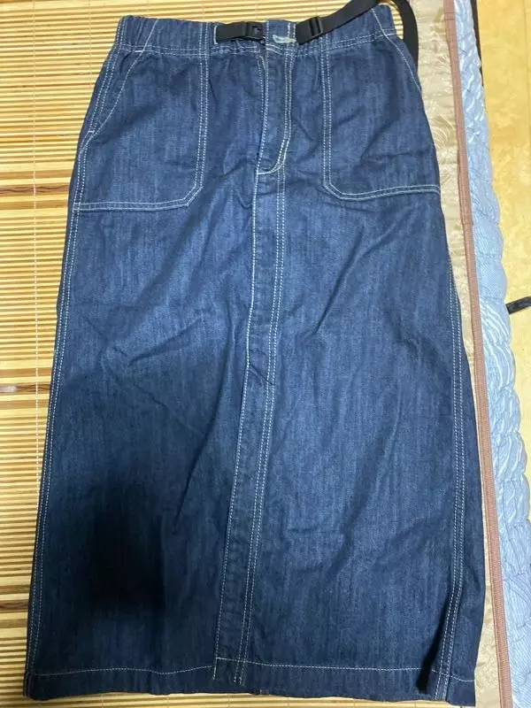 허리가 조금 큰 부분 말고 너무 마음에 들어요. 진짜 아무티에 입어도 최고!