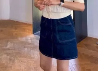 너무 잘 입고 있어요!여기저기에 다 잘 어울립니다