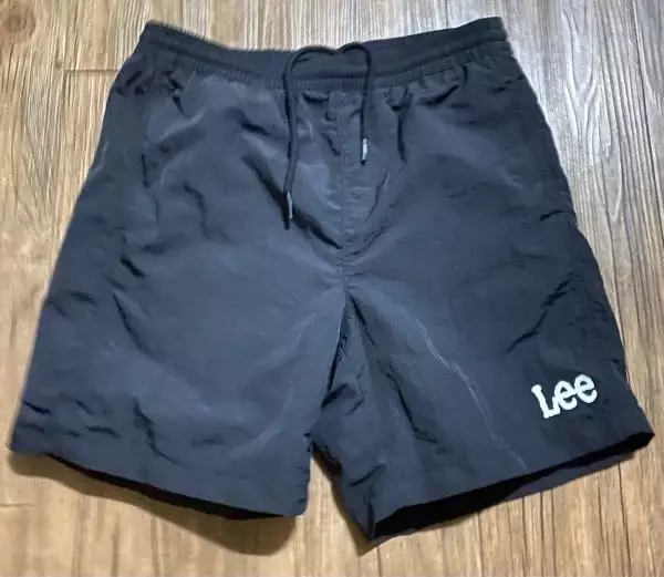 배송도빨랐고,컬러,소재모두만족스러웠어요~사이즈도편하게입기딱좋아요!