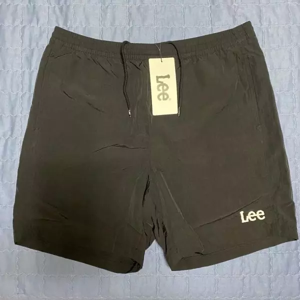 비닐바지예요 이쁘고 로고가 포인트예용 정사이즈 추천이여