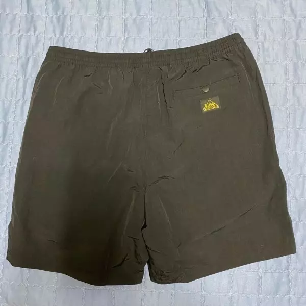 비닐바지예요 이쁘고 로고가 포인트예용 정사이즈 추천이여