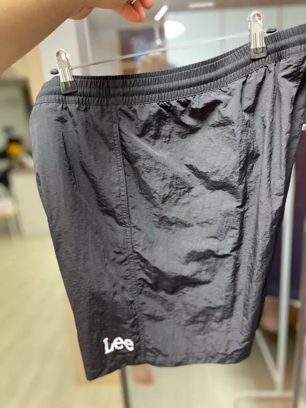 좋아요~ 작을까봐 걱정했는데 괜찮네요 ~!! 잘 입을게요~!! 감사합니다 로고 멋져요