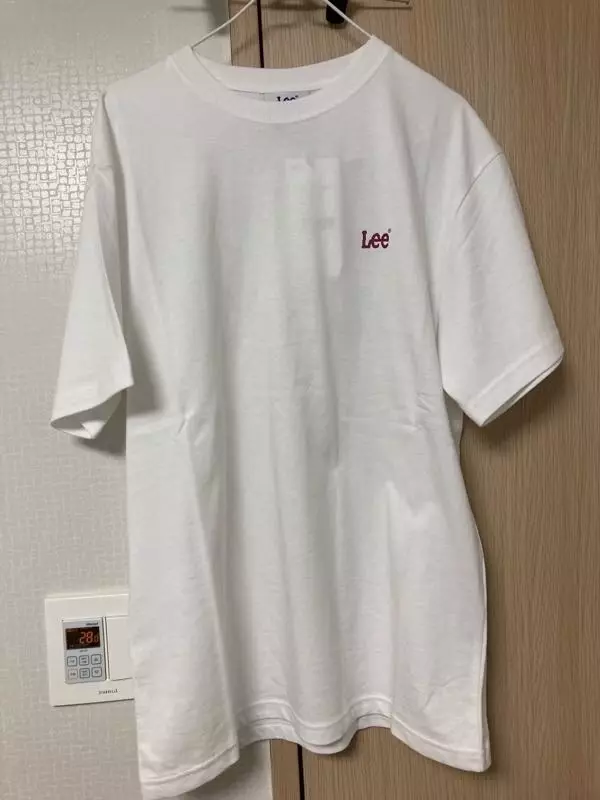 디자인 사이즈 모두 만족스럽습니다. 흰색이라 비침 조금 있습니다