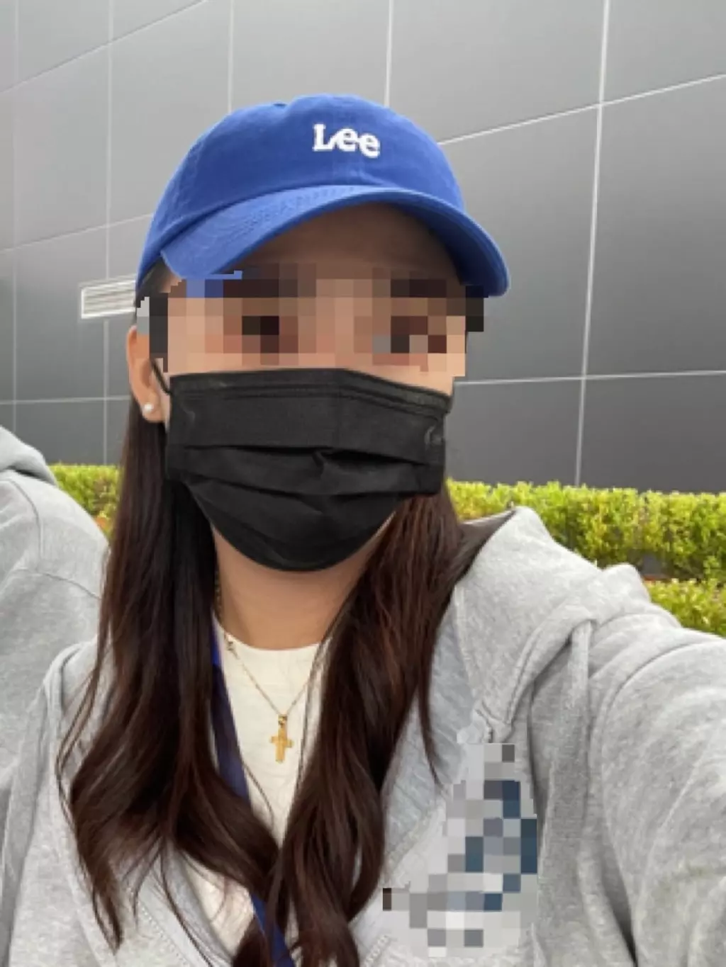 예뻐요! 꾸안꾸 느낌나게 하는 모자 느낌입니당특히 여름에 시원해보여서 자주 쓸 거 같