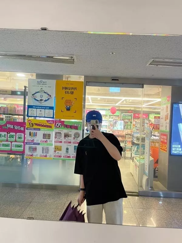 모자가 다른 모자보다 깊어서 아주~좋아여! 색감도 이뻐서 더 좋아요