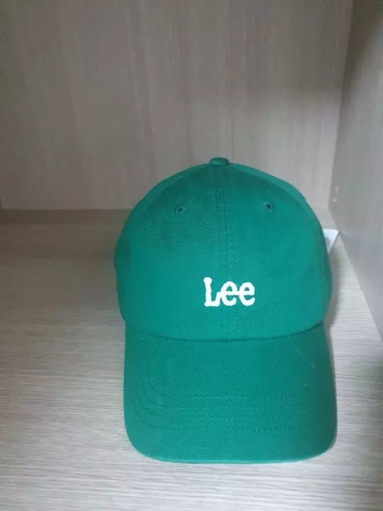 와 너무 깊다고해서 걱정했는데 사이즈 핏감 색상 다 너무 이뻐요 무난한코디에 포인트