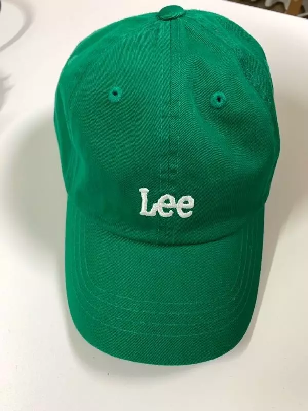 리 볼캡 가격도 저렴하고 심플해서 이뻐요 ! 컬러도선명하고 깔별로다 모으고싶어요 몇