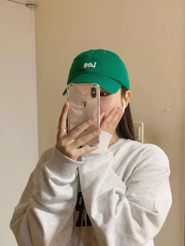 너무 예뻐요ㅠㅠ 딱 예쁜 쨍한 초록색..💚 흔하지도 않고 좋아요! ◡̈