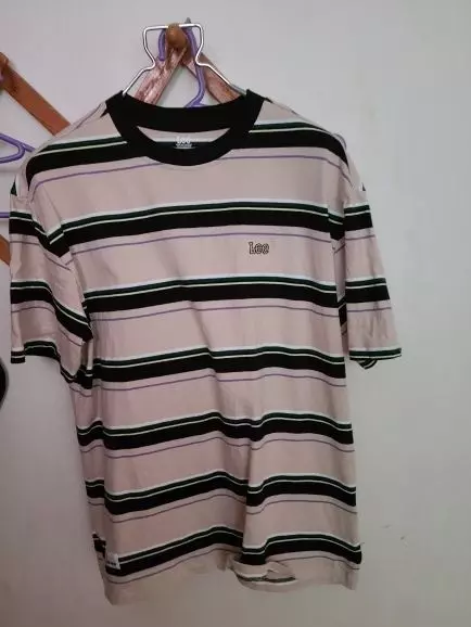 스트라이프중에 손이 제일 자주가요 여름에입기좋게 부드럽기까지 하네요