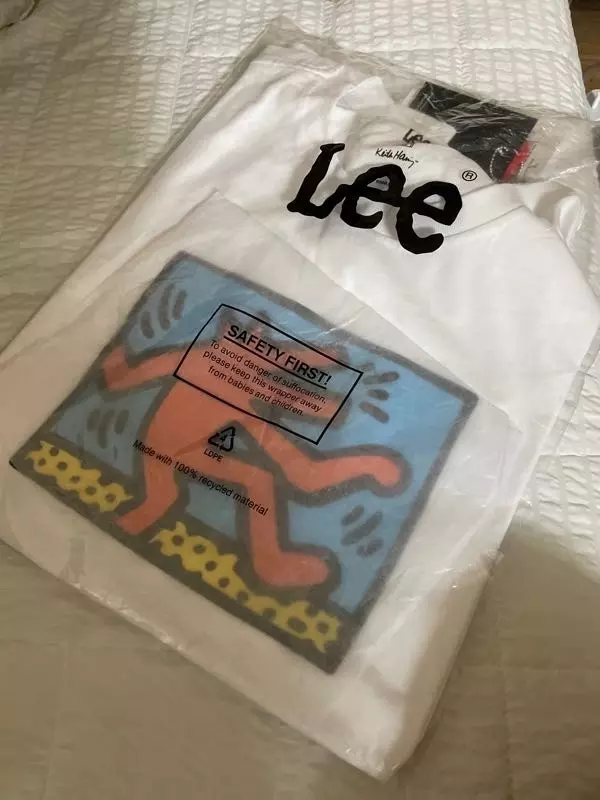 짜증나네요 제가 시킨걸로 안오고 다른걸로 왔네요어차피 교환신청해도 원래 구매할라는