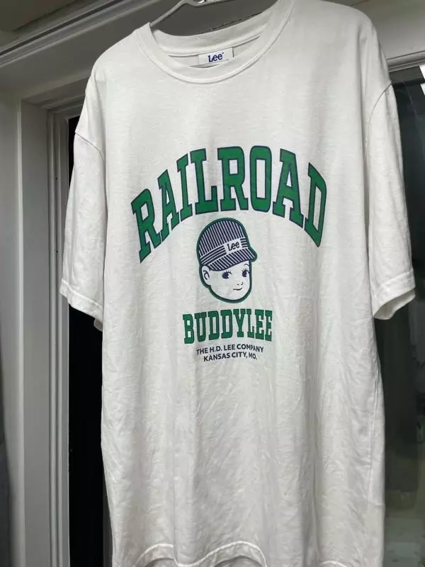 핏도 좋고 프린팅도 예뻐서 자주 입어요 너무 좋아욤