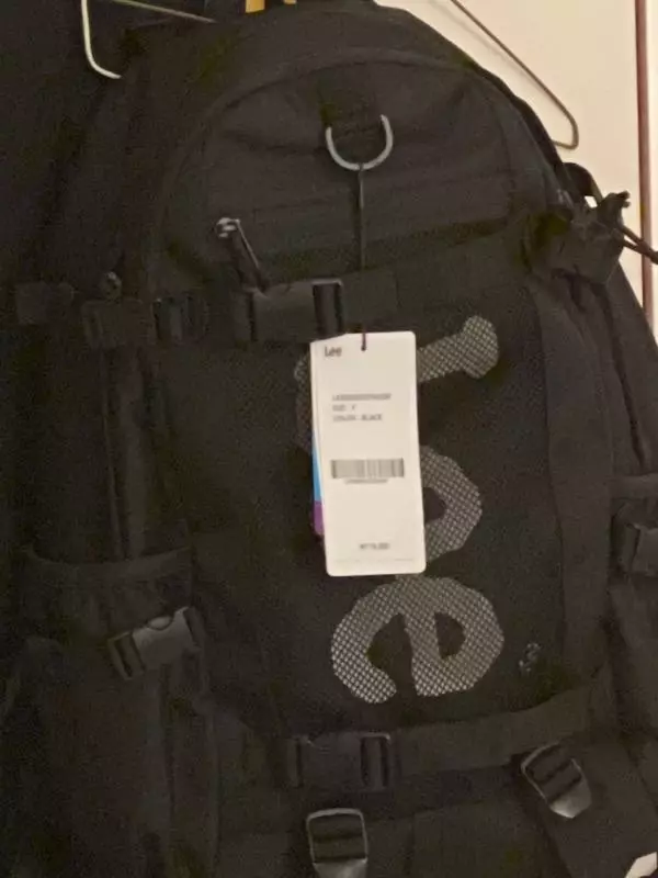 고등학교 졸업하고 처음 들어보는 가방이라 걱정했는데 이건 무슨 공부하러 나갈때마다