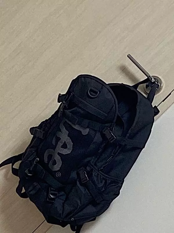 사이즈 설명 보고 되게 클 것 같다고 생각돼서 좀 고민됐는데 생각보다 크기가 그렇게 