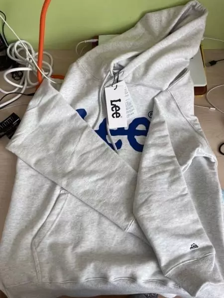 귀엽고 이쁩니다 근데 시보리가 약해서 좀 아쉽긴해요 그래도 좋아요ㅔ