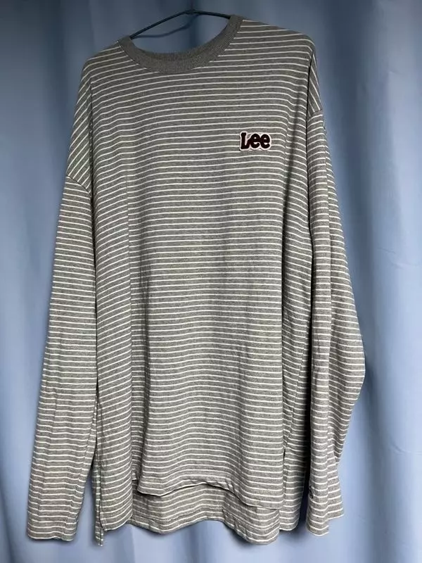 사이즈는 상품명 그대로 박시하게 나온 핏인데 예쁘게 떨어져서 마르신 분들이 정사이즈