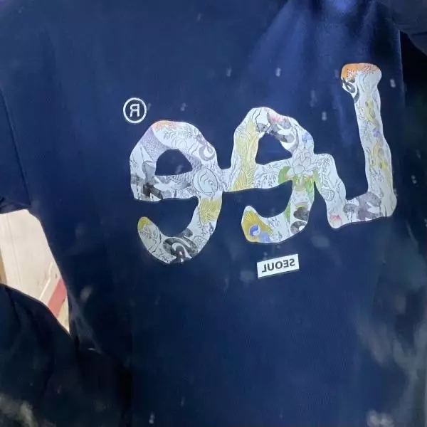 진짜 예뻐욤… 교복위에 입어도 예뻐요 ㅜㅜ 좀 통통한 편인데도 불구하고 딱 밎아요!!