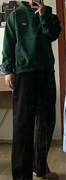 제 키기준 s사이즈가 딱 엉덩이 절반정도 덮을만큼의 사이즈에요. 딱 맘에들고 핏도 이