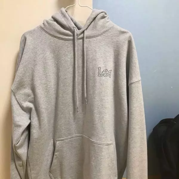 모자 모양은 마음에 안들었지만 그래도 너무 예뻐서 잘 입고 다녀여😏