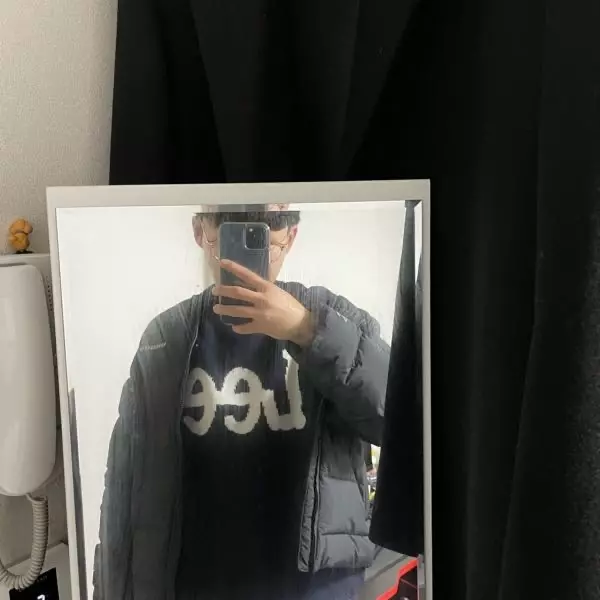 일단 옷 거칠거칠 하나 몸은 너무 이쁘다는점 ,,그거 한개가 너무 아쉽다