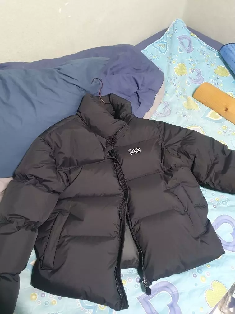 가볍고 따수워요 Lee 포인트 로고도 넘 맘에 들어요