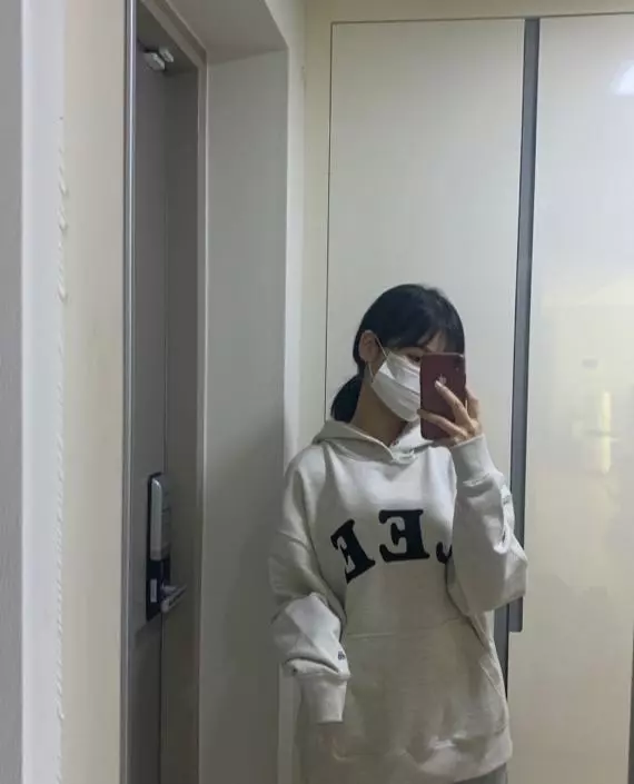 그냥 편하게 입기 조아요ㅋㅋ 독서실갈때 걍 입고가요