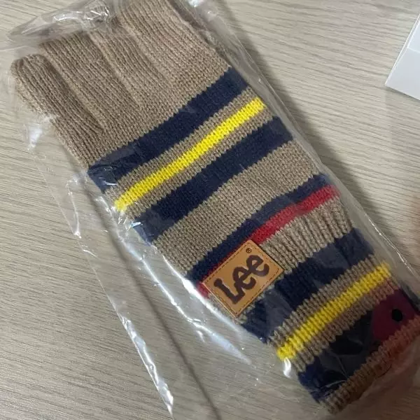 생일 선물로 구매했는데 친구가 맘에 들어해서 행복했어요 >__<