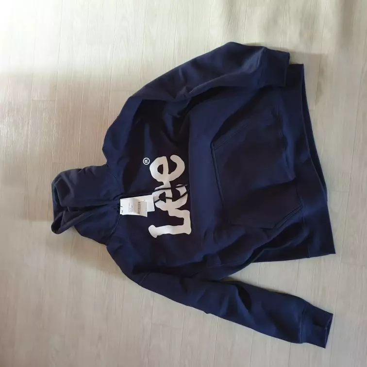 선물로 사줬는데 마음에 들어하네요 믿고 사도 되겠어요