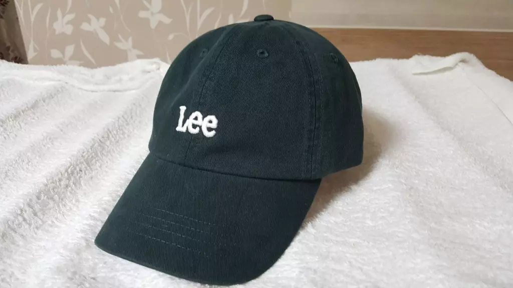 생각보다 깊이가 작아서 아쉽네요... 머리가 작아야 잘 어울릴듯ㅠㅠ