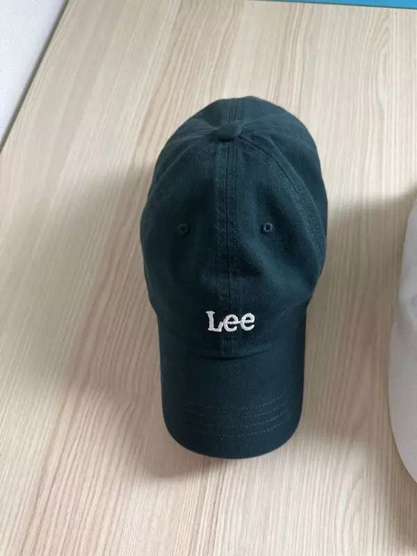 스몰 로고 정말 마음에 들고 다음에 또 구매하고싶네요.