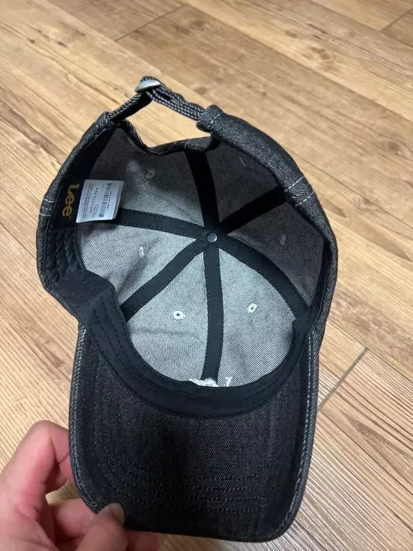 저렴한 가격인데 퀄리티가 좋아보이는 모자 정말 최고입니다.!