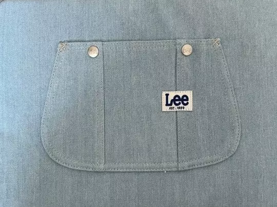 사이즈도 좋고 색도 예뻐요~~!!튼튼해보야서 오래 쓰겠어요! ㅎㅎ