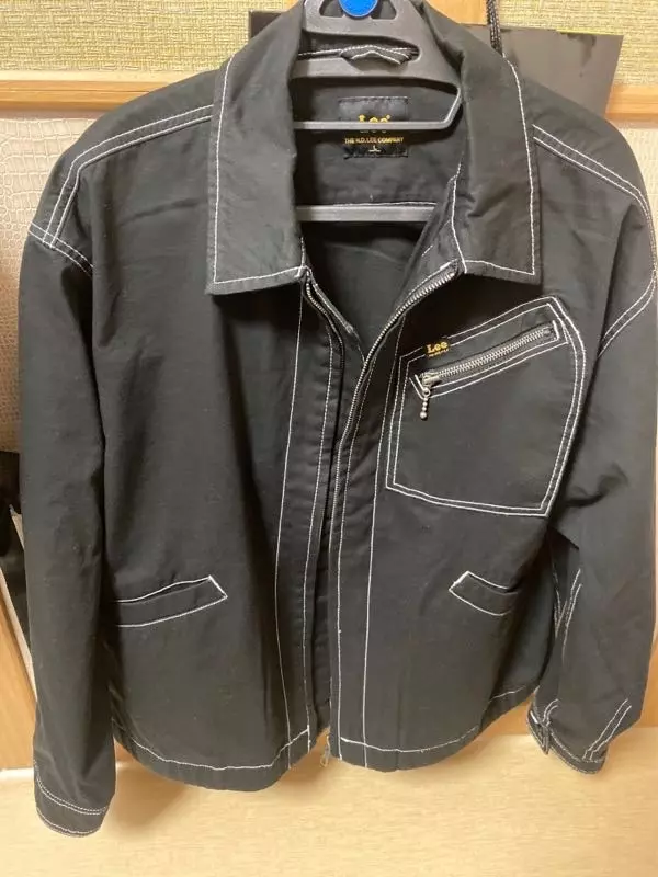 사이즈도 적당하고 너무 이뻐서 자주 입을거 같아요