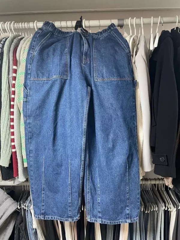 너무 예쁘고 좋은데 기장이 조오오금 아쉽습니다저스틴 비버마냥 입고다니면 기장 딱 좋