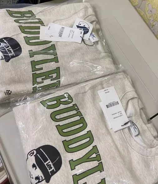 인터넷 후기가 없어서 너무 아쉬웠는데!! 실물 보고 반했어요!!!진짜 너무 예뻐요 ㅠㅠ