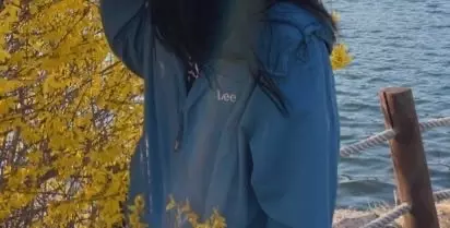 대충입어도 너무좋고 색도 이쁘게 파란색이라서 너무 좋아요